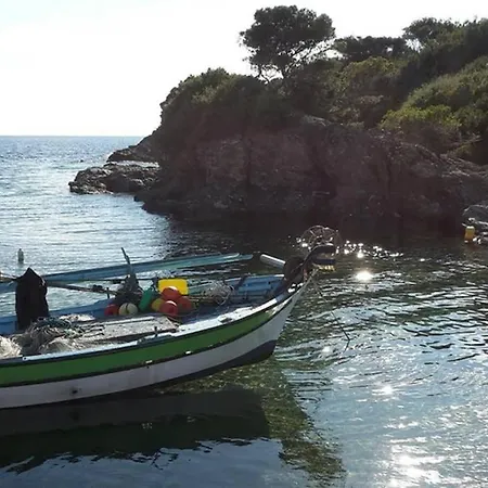 Miramare Pieds Dans L Eau Vue Féerique 180 Féerique